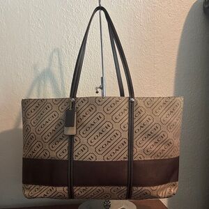 Coach Signature Lozenge Tote Bag 2007. Like New Condition